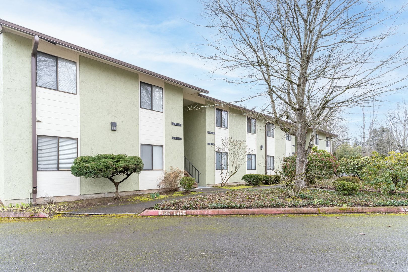 3329 NE 162nd Ave - Portland - Oregon - 3 bed, 2 bath rental property