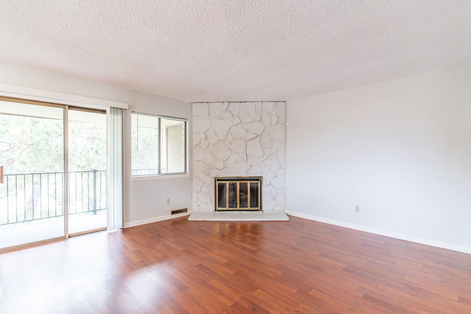 3329 NE 162nd Ave - Portland - Oregon - 3 bed, 2 bath rental property