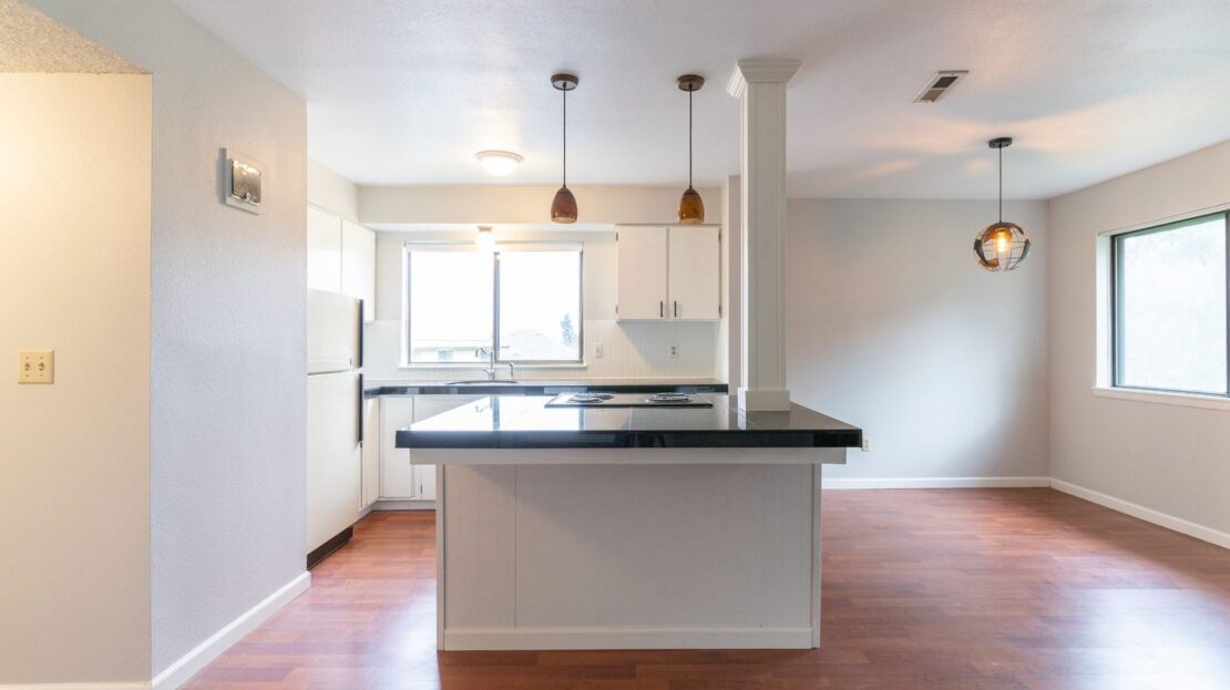 3329 NE 162nd Ave - Portland - Oregon - 3 bed, 2 bath rental property