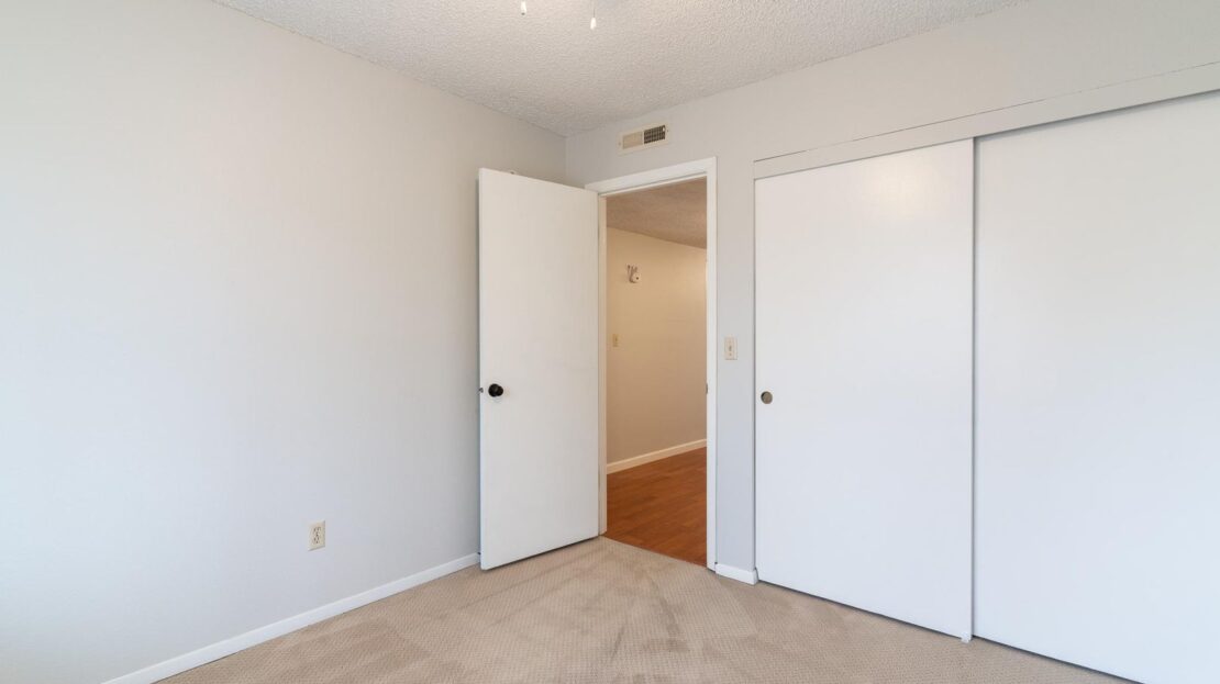 3329 NE 162nd Ave - Portland - Oregon - 3 bed, 2 bath rental property