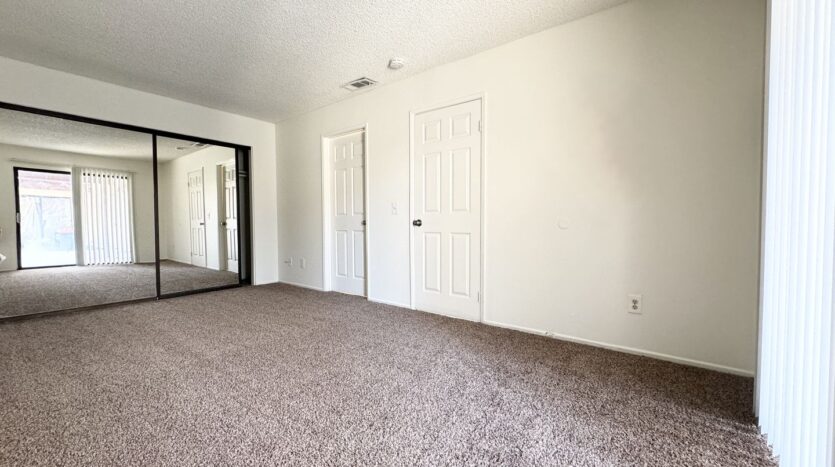 33975 Via De Anza - 02 - Cathedral City - California - 2 bed, 2 bath rental property