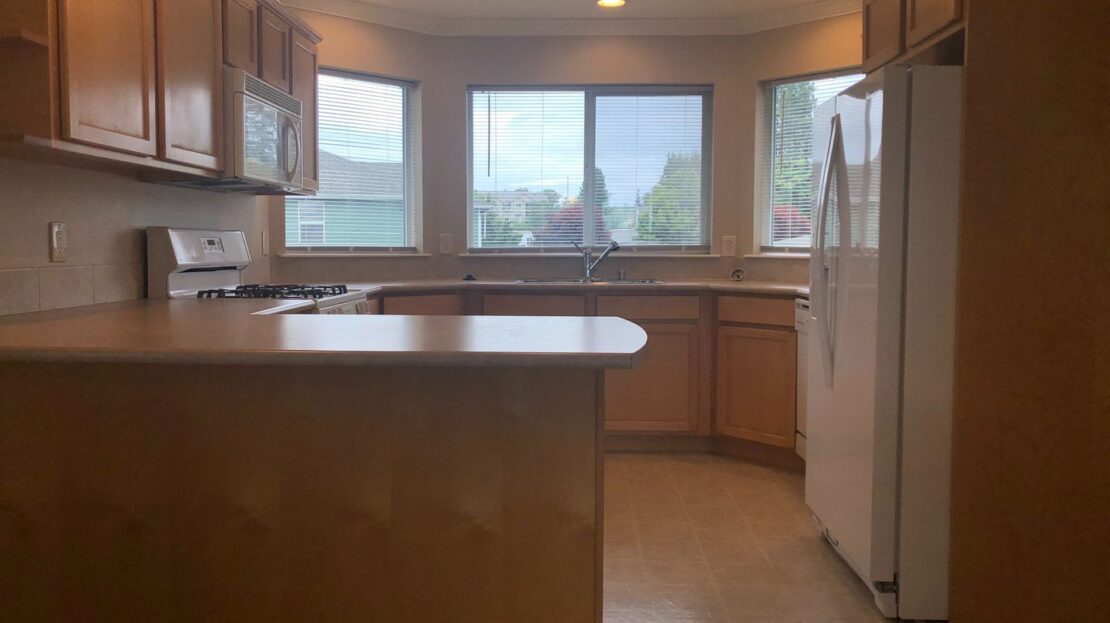 340 E BELLIS FAIR PKWY - #101 - Bellingham - Washington - 2 bed, 2 bath rental property