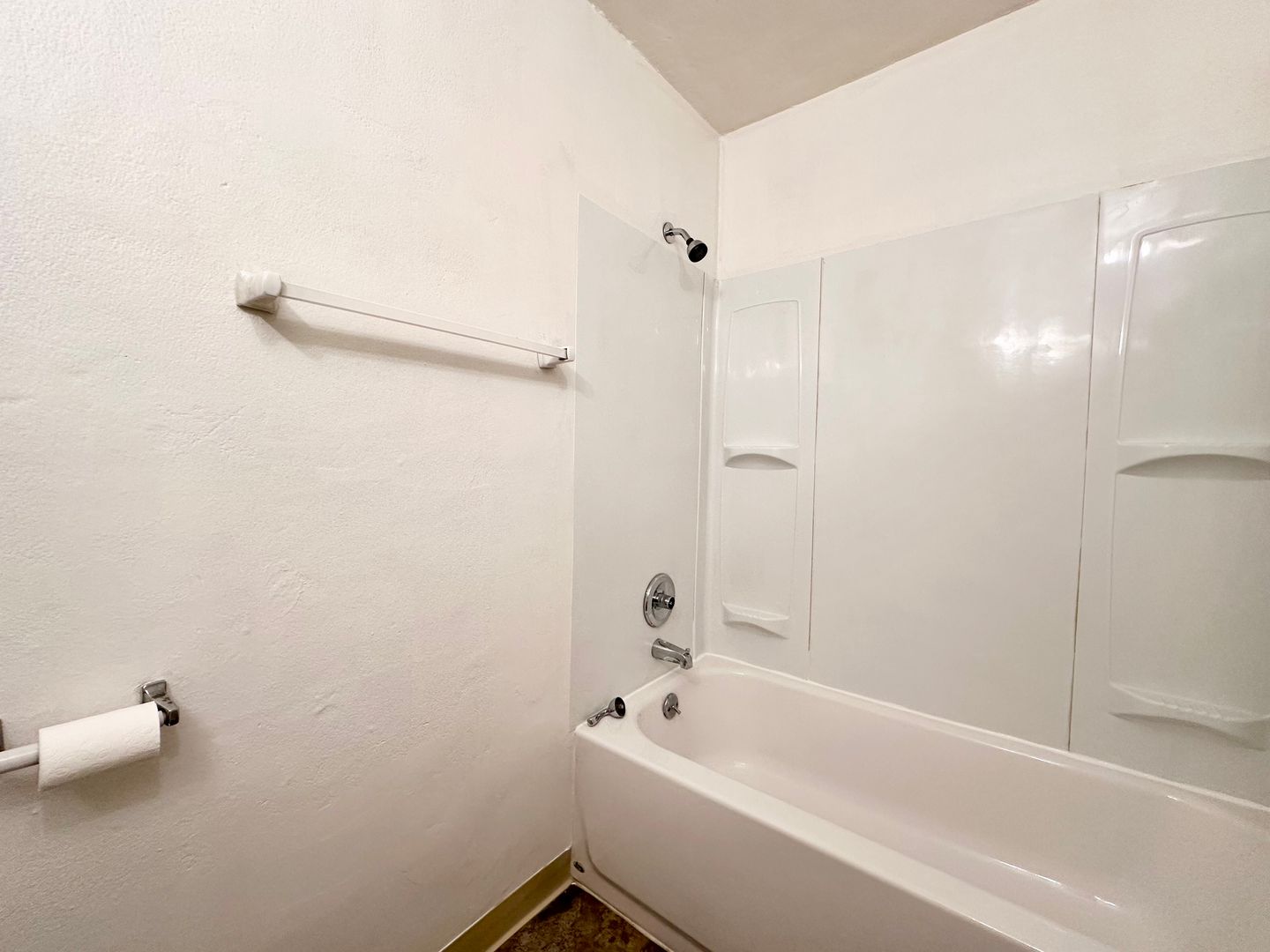 3400 S. Kelly Avenue - Portland - Oregon - 1 bed, 1 bath rental property