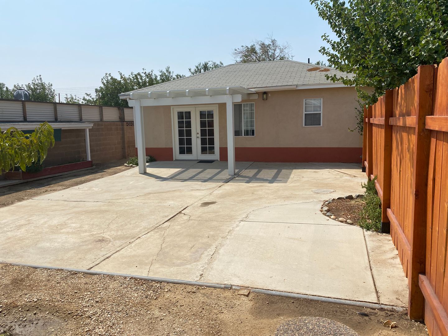 35458 80th St. East - Littlerock - California - 1 bed, 1 bath rental property