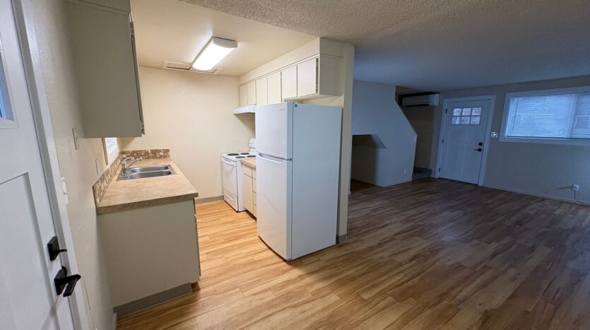 360 SE Railroad St - 3 - Bend - Oregon - 2 bed, 1 bath rental property