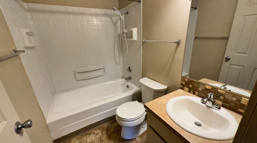 360 SE Railroad St - 3 - Bend - Oregon - 2 bed, 1 bath rental property