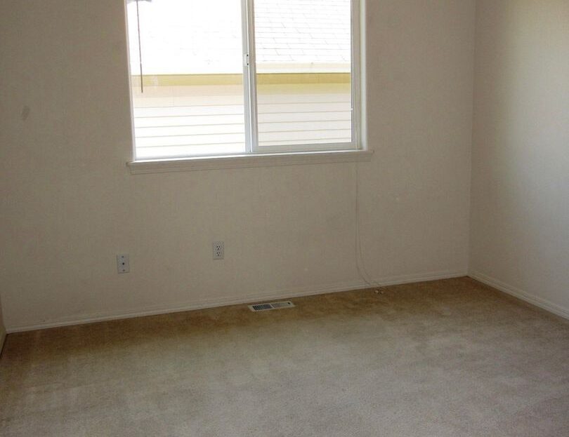 39302 Stratford Place - Sandy - Oregon - 3 bed, 2 bath rental property