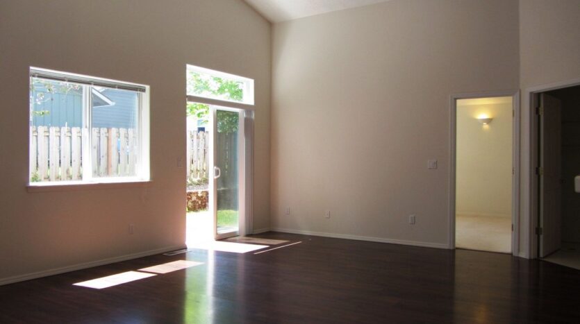 39302 Stratford Place - Sandy - Oregon - 3 bed, 2 bath rental property