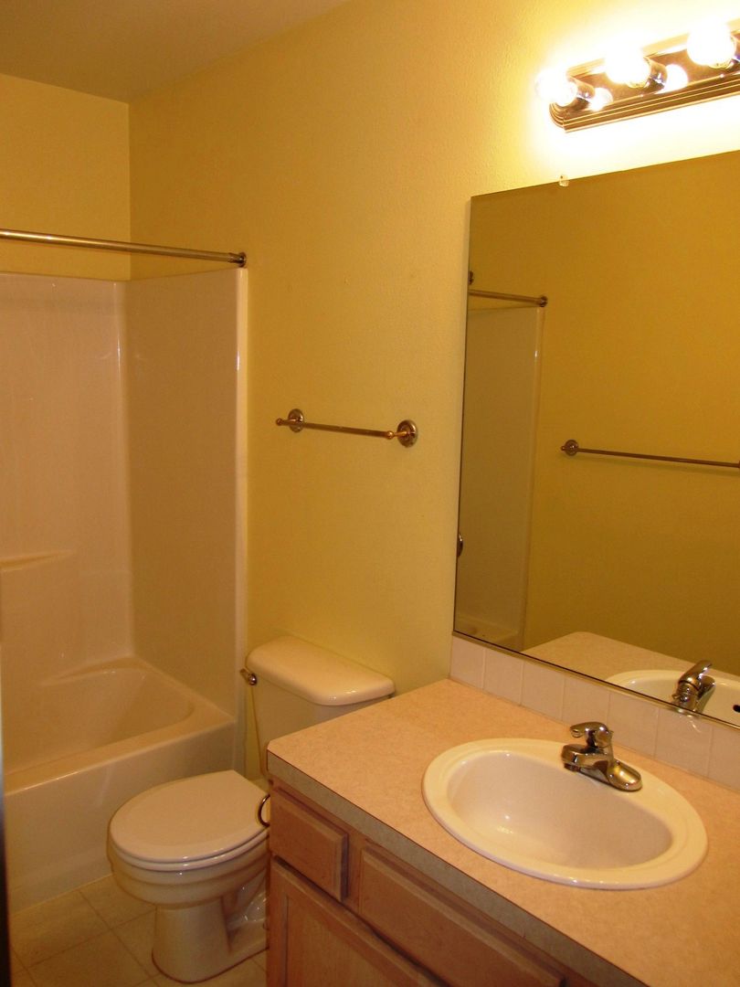 39302 Stratford Place - Sandy - Oregon - 3 bed, 2 bath rental property