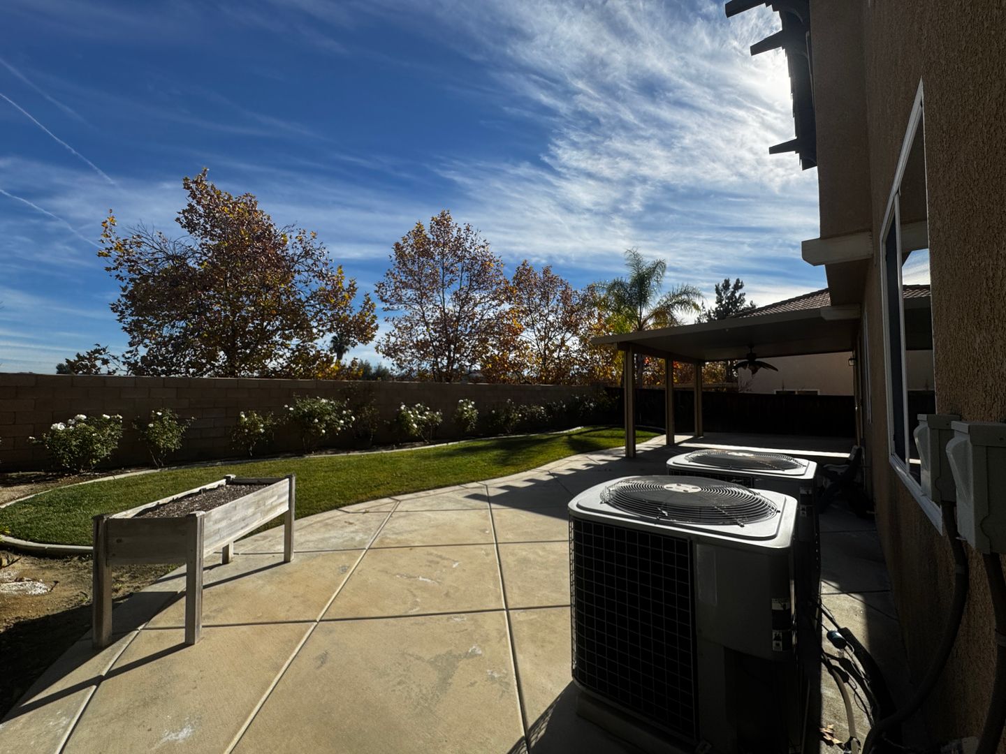 39672 Meadow View Cir - Temecula - California - 4 bed, 3.5 bath rental property