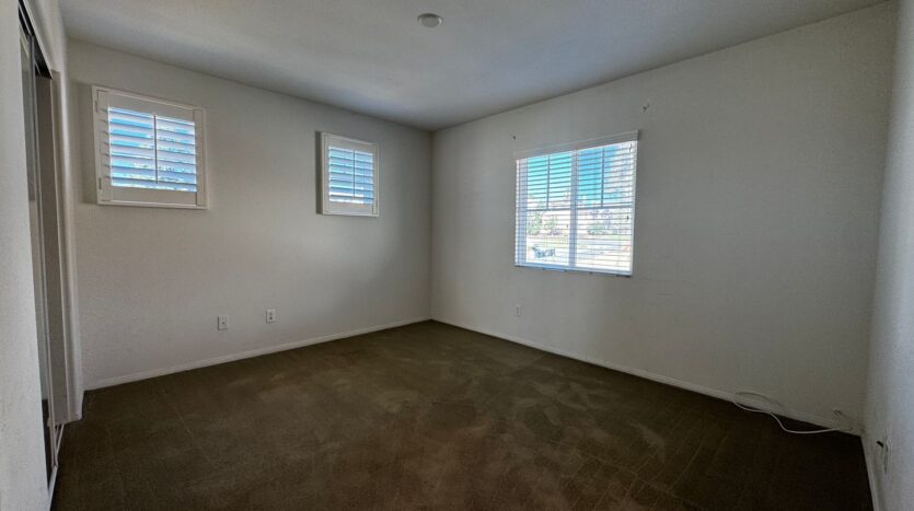 39672 Meadow View Cir - Temecula - California - 4 bed, 3.5 bath rental property