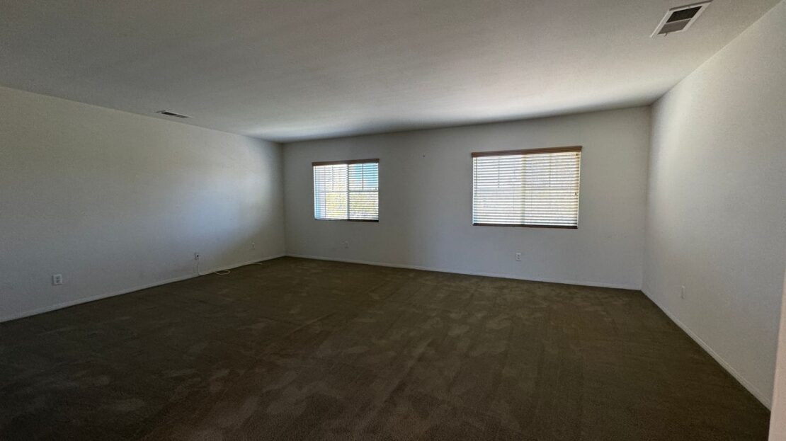 39672 Meadow View Cir - Temecula - California - 4 bed, 3.5 bath rental property