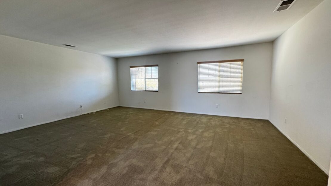 39672 Meadow View Cir - Temecula - California - 4 bed, 3.5 bath rental property