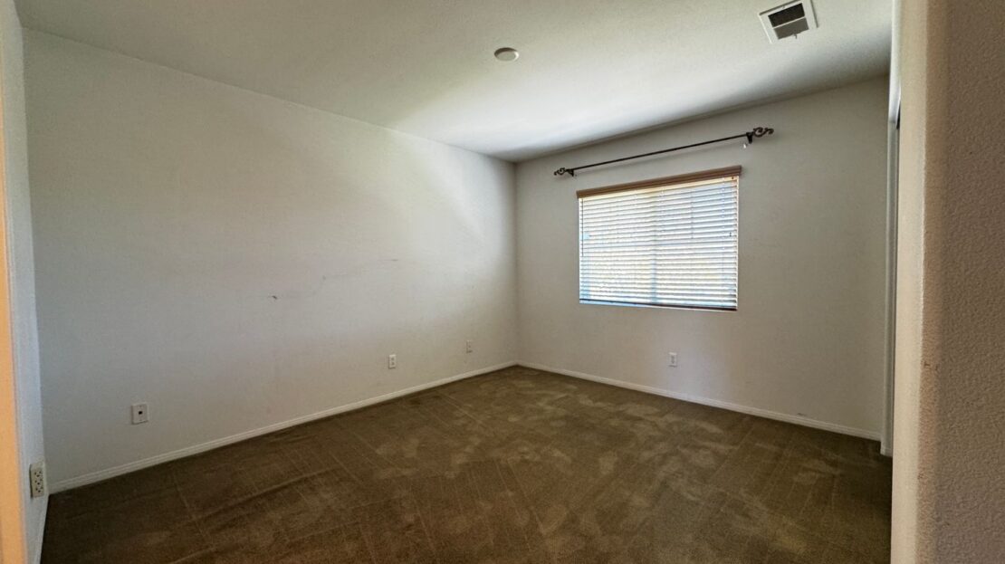 39672 Meadow View Cir - Temecula - California - 4 bed, 3.5 bath rental property