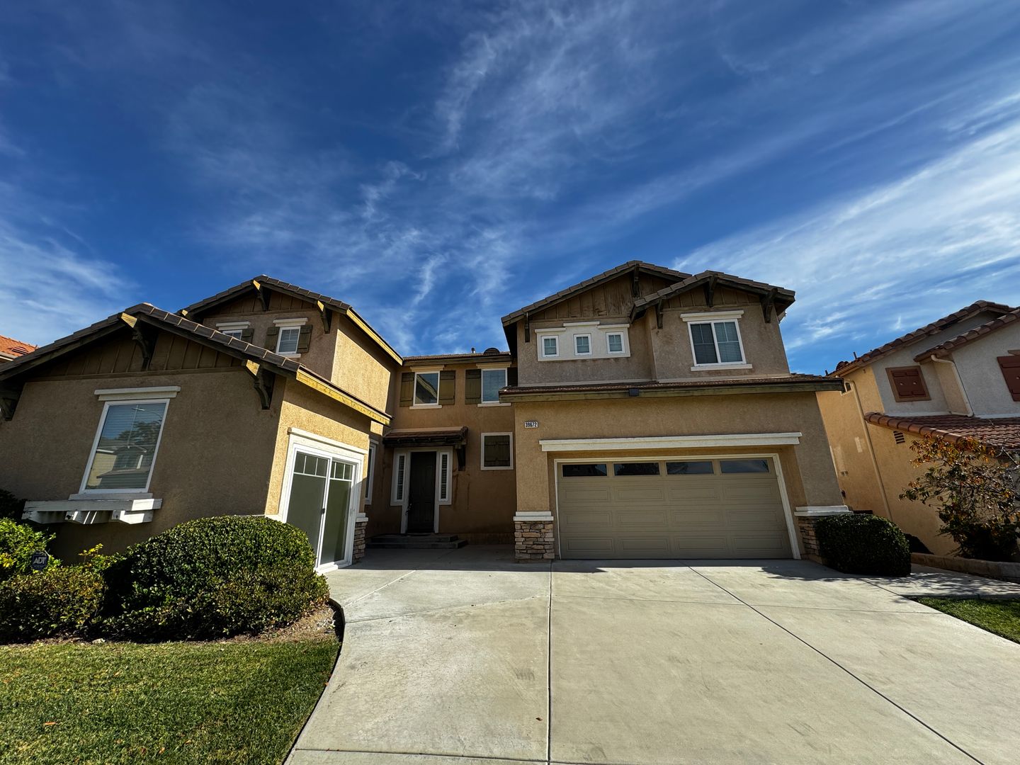 39672 Meadow View Cir - Temecula - California - 4 bed, 3.5 bath rental property