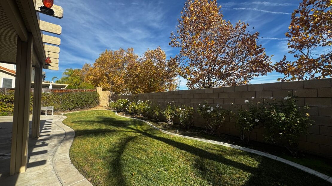 39672 Meadow View Cir - Temecula - California - 4 bed, 3.5 bath rental property