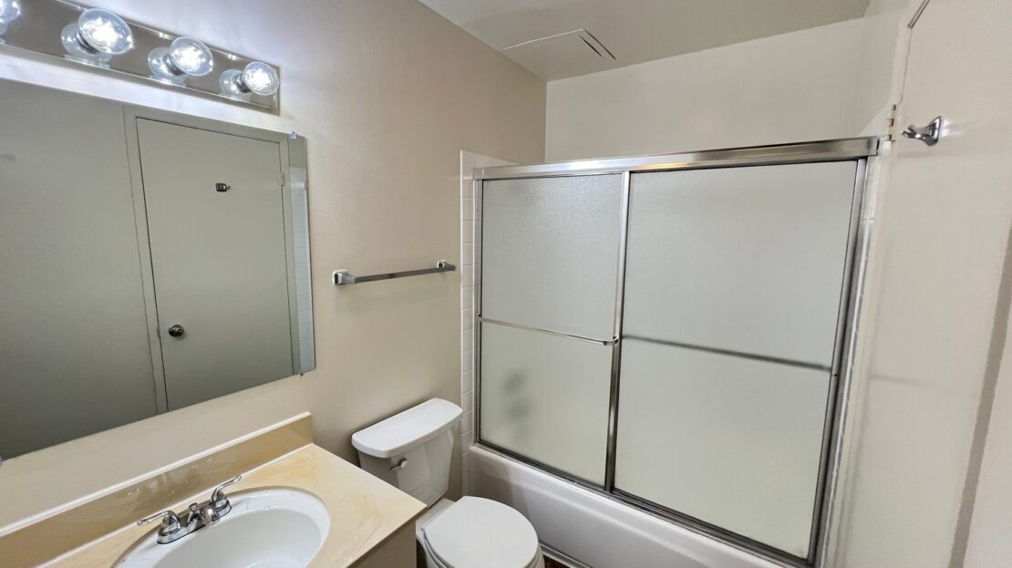 4 Anchor Drive #338 - Emeryville - California - 1 bath rental property