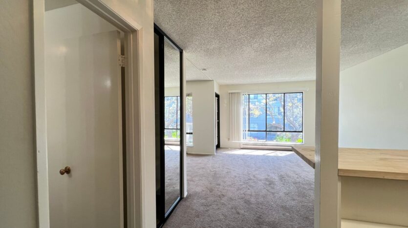 4 Anchor Drive #338 - Emeryville - California - 1 bath rental property
