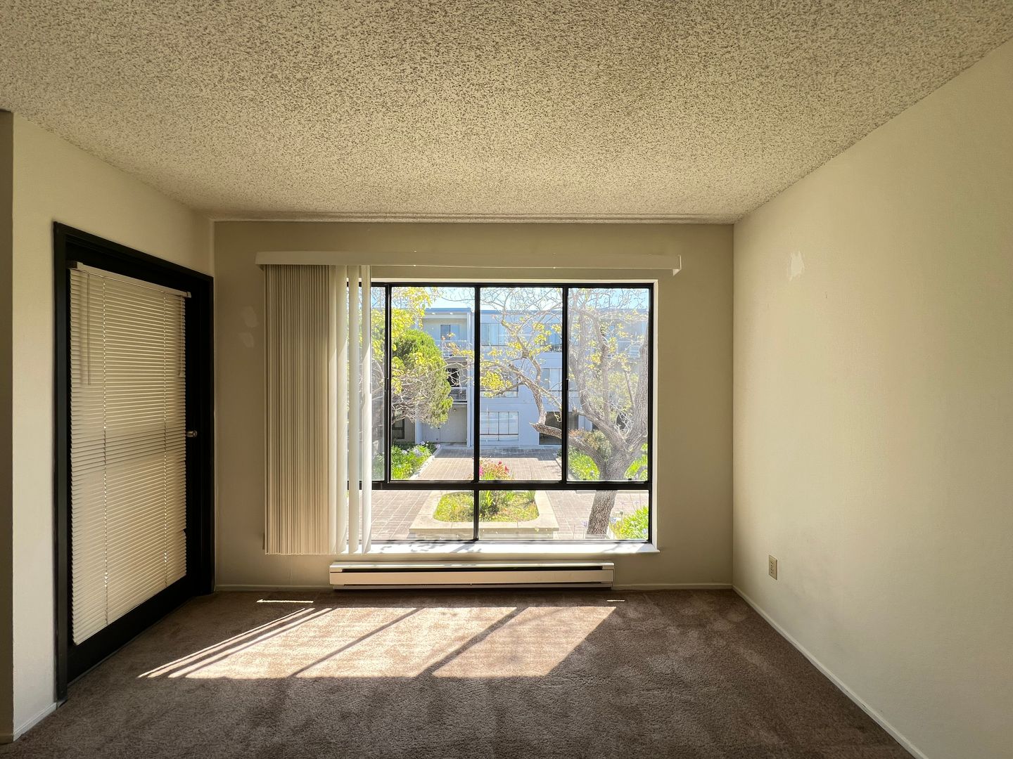 4 Anchor Drive #338 - Emeryville - California - 1 bath rental property