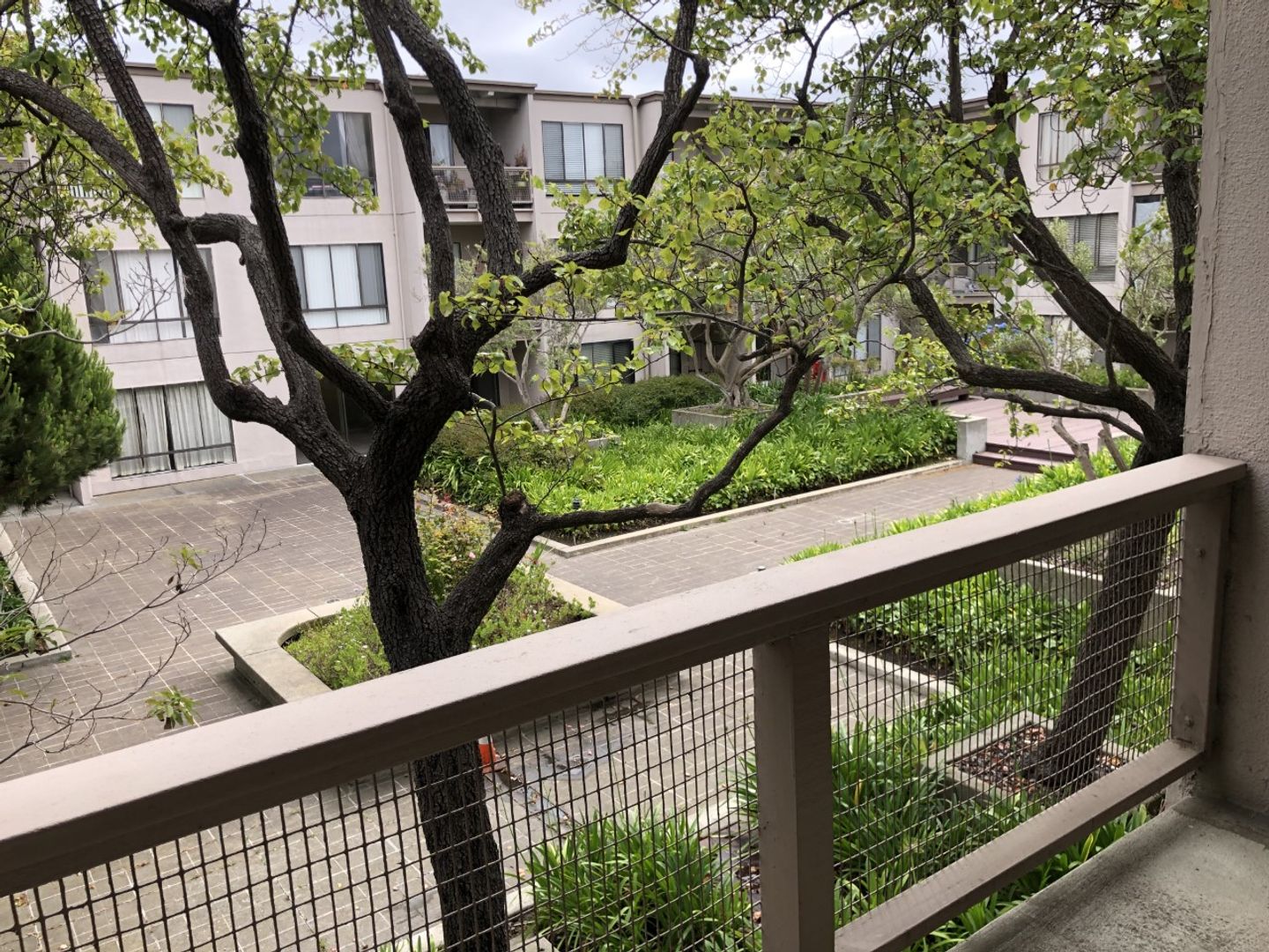 4 Anchor Drive #338 - Emeryville - California - 1 bath rental property