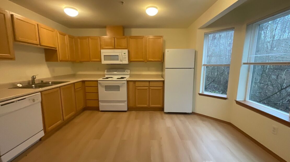 4018 Northwest Avenue - Bellingham - Washington - 1 bed, 1 bath rental property