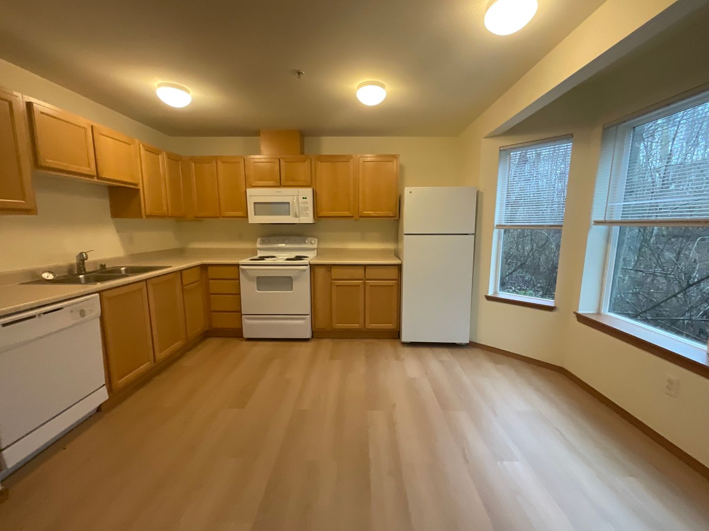 4018 Northwest Avenue - Bellingham - Washington - 1 bed, 1 bath rental property