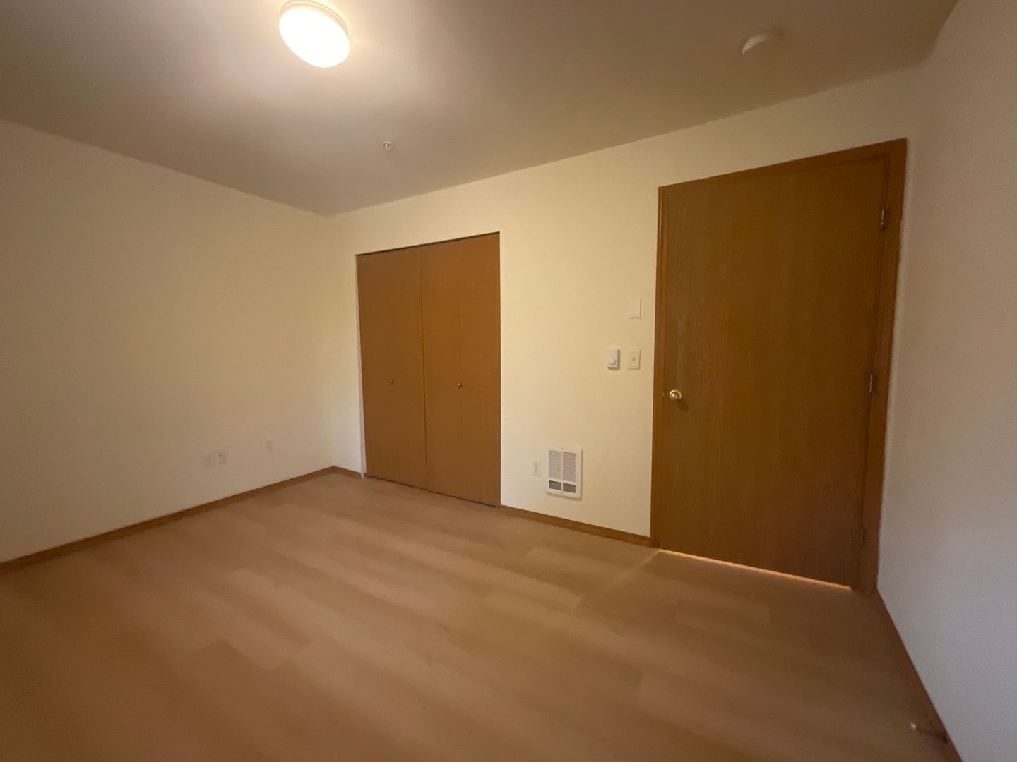 4018 Northwest Avenue - Bellingham - Washington - 1 bed, 1 bath rental property