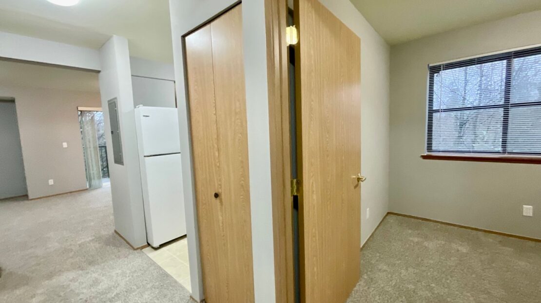 4018 Northwest Avenue - Bellingham - Washington - 1 bed, 1 bath rental property