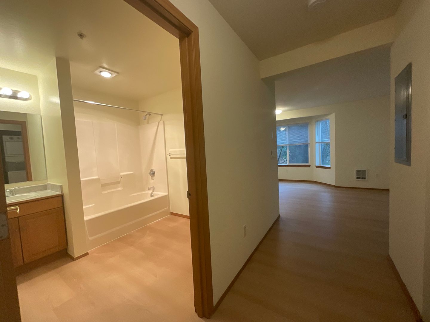 4018 Northwest Avenue - Bellingham - Washington - 1 bed, 1 bath rental property