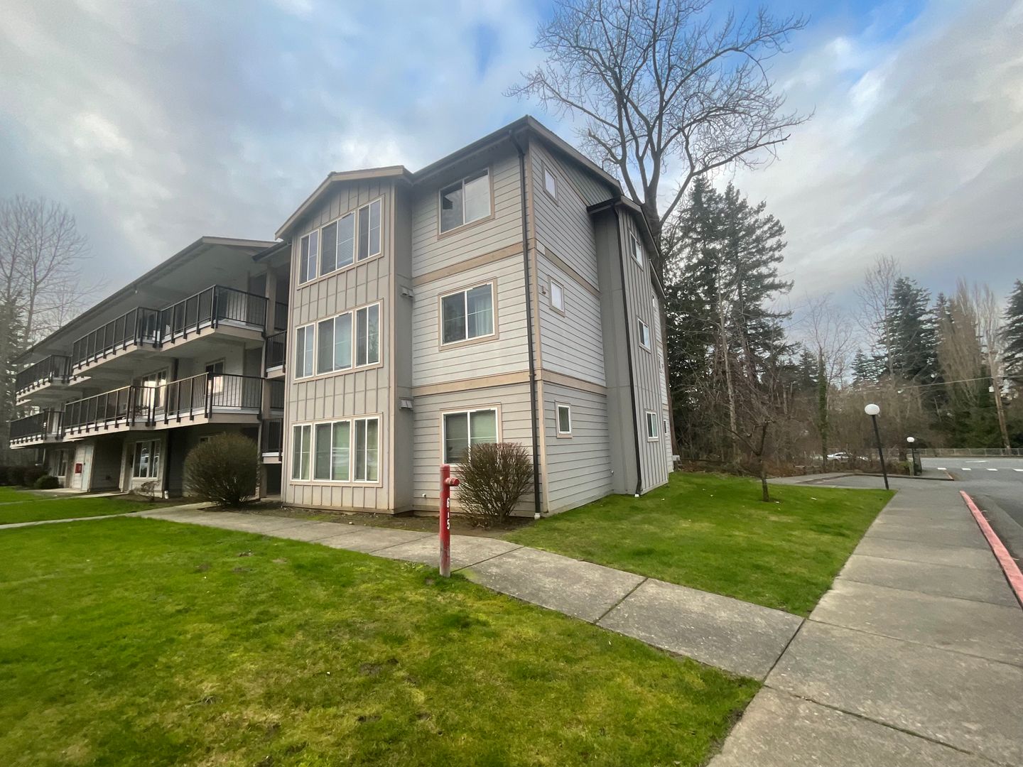 4018 Northwest Avenue - Bellingham - Washington - 2 bed, 2 bath rental property