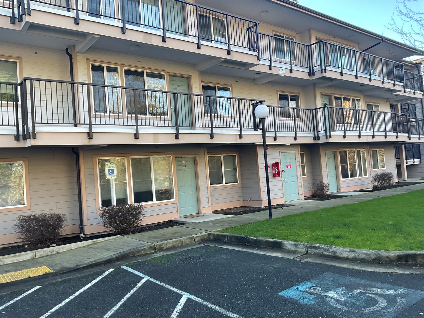 4018 Northwest Avenue - Bellingham - Washington - 2 bed, 1 bath rental property