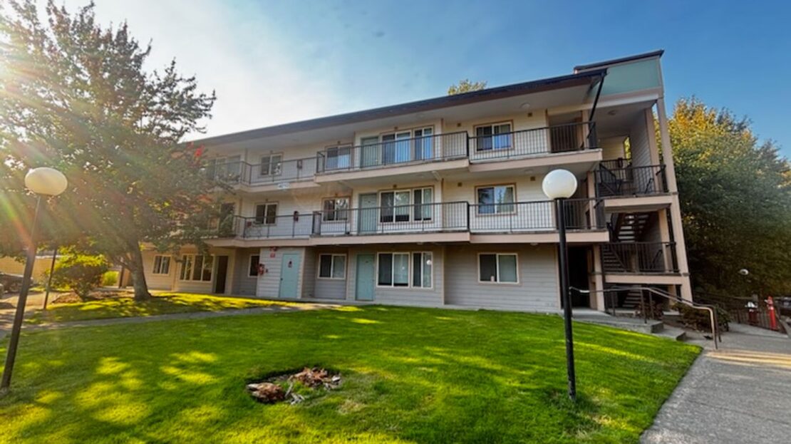 4018 Northwest Avenue - Bellingham - Washington - 1 bed, 1 bath rental property