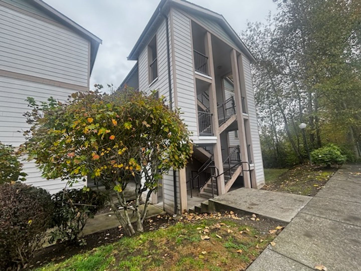 4018 Northwest Avenue - Bellingham - Washington - 2 bed, 1 bath rental property