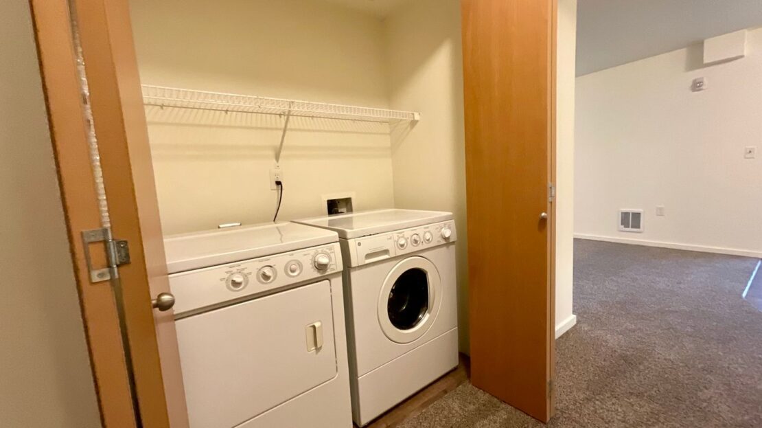 4018 Northwest Avenue - Bellingham - Washington - 1 bed, 1 bath rental property