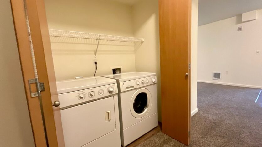 4018 Northwest Avenue - Bellingham - Washington - 1 bed, 1 bath rental property