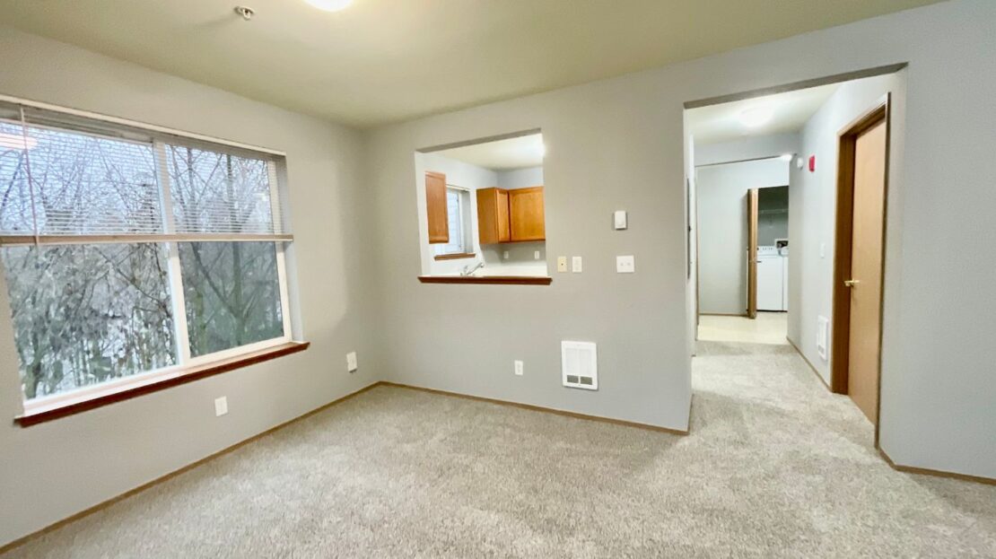 4018 Northwest Avenue - Bellingham - Washington - 1 bed, 1 bath rental property