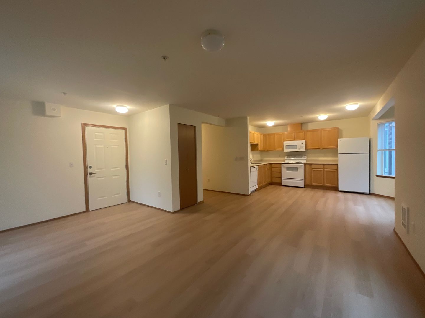 4018 Northwest Avenue - Bellingham - Washington - 1 bed, 1 bath rental property