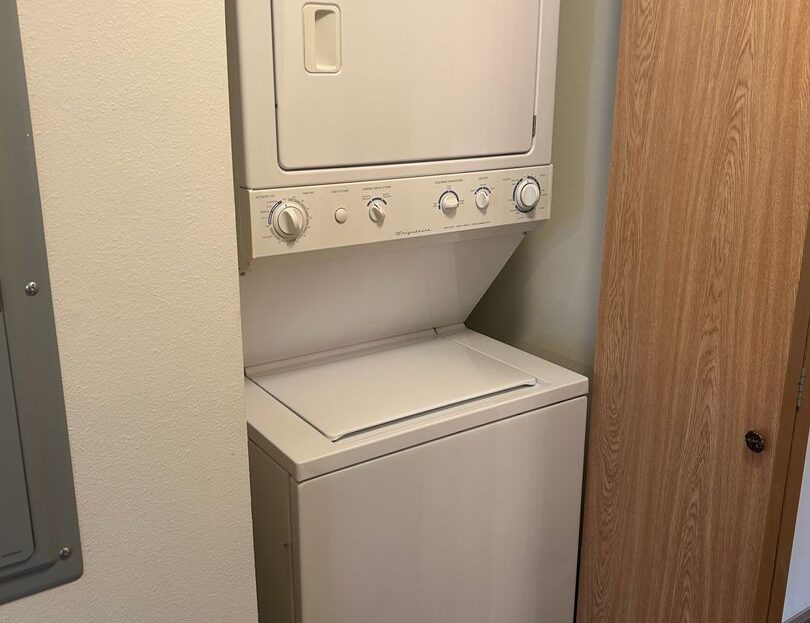 4018 Northwest Avenue - Bellingham - Washington - 1 bed, 1 bath rental property