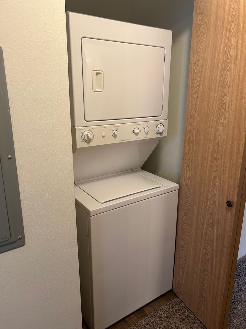 4018 Northwest Avenue - Bellingham - Washington - 1 bed, 1 bath rental property