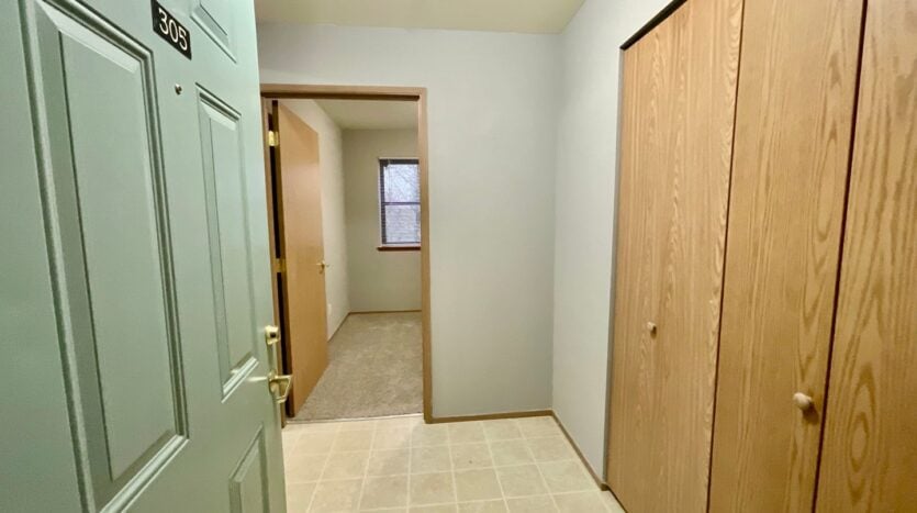 4018 Northwest Avenue - Bellingham - Washington - 1 bed, 1 bath rental property