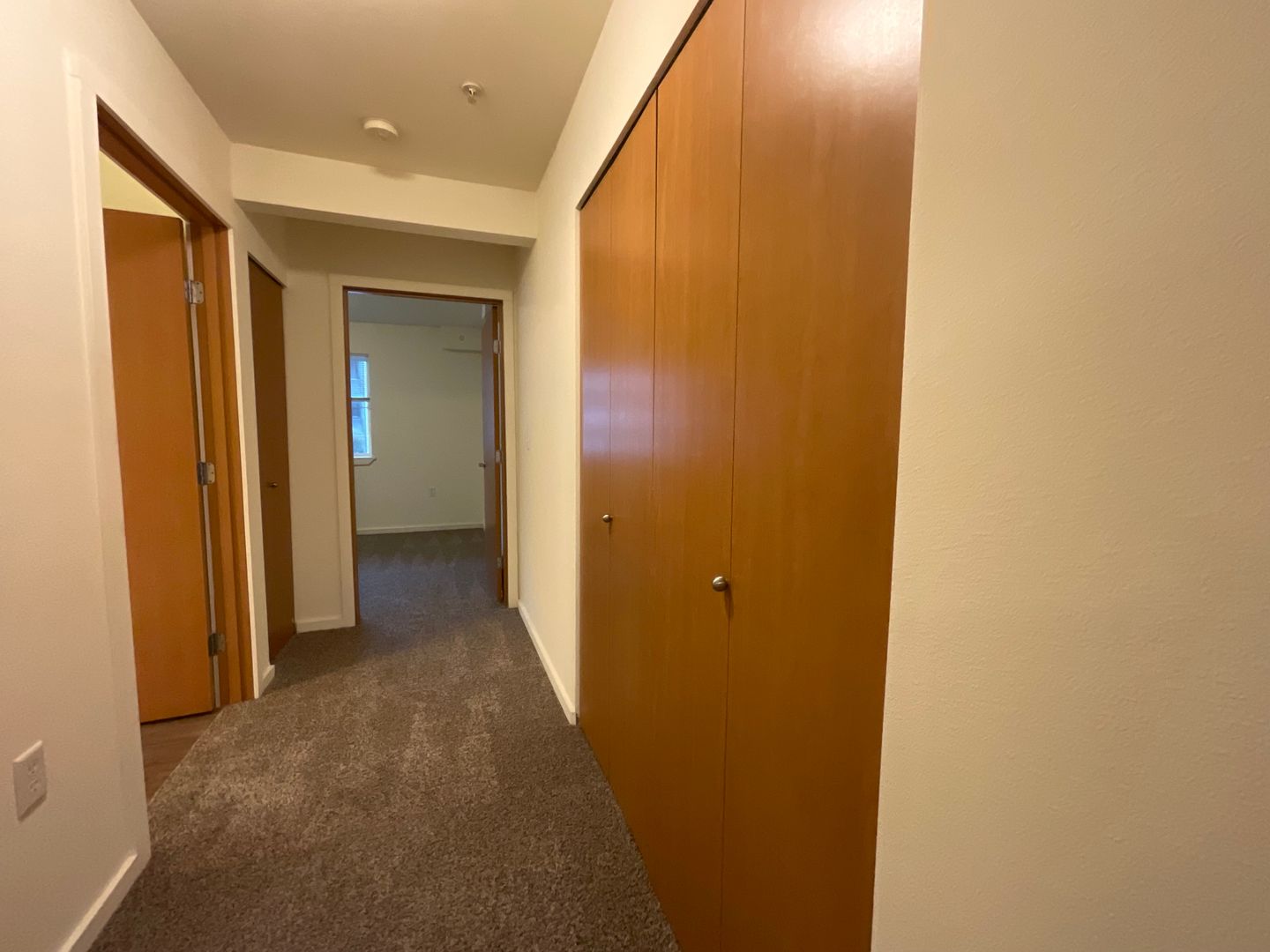 4018 Northwest Avenue - Bellingham - Washington - 1 bed, 1 bath rental property