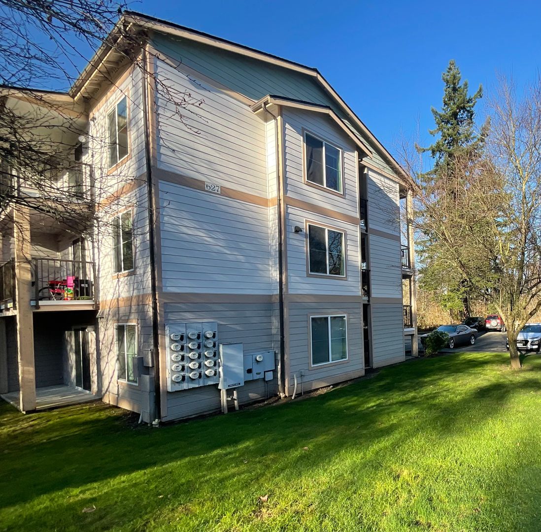 4018 Northwest Avenue - Bellingham - Washington - 2 bed, 1 bath rental property