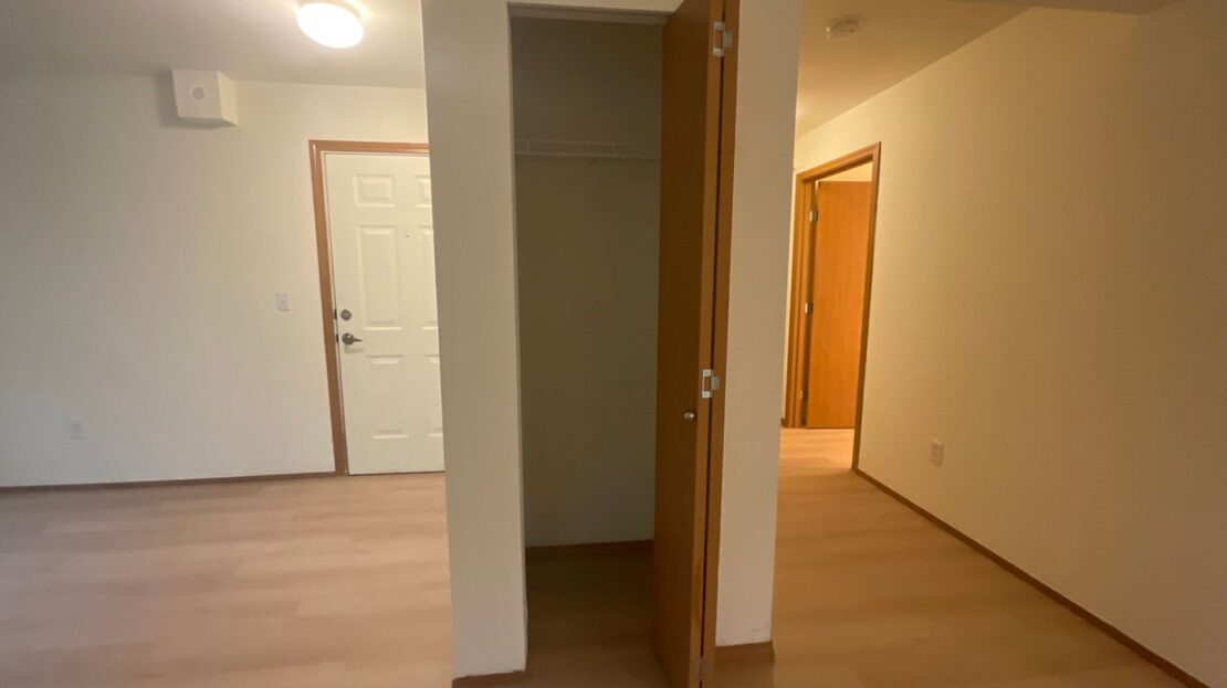 4018 Northwest Avenue - Bellingham - Washington - 1 bed, 1 bath rental property