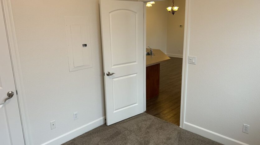 403-405 Gilcrest Ave - Vallejo - California - 2 bed, 1 bath rental property