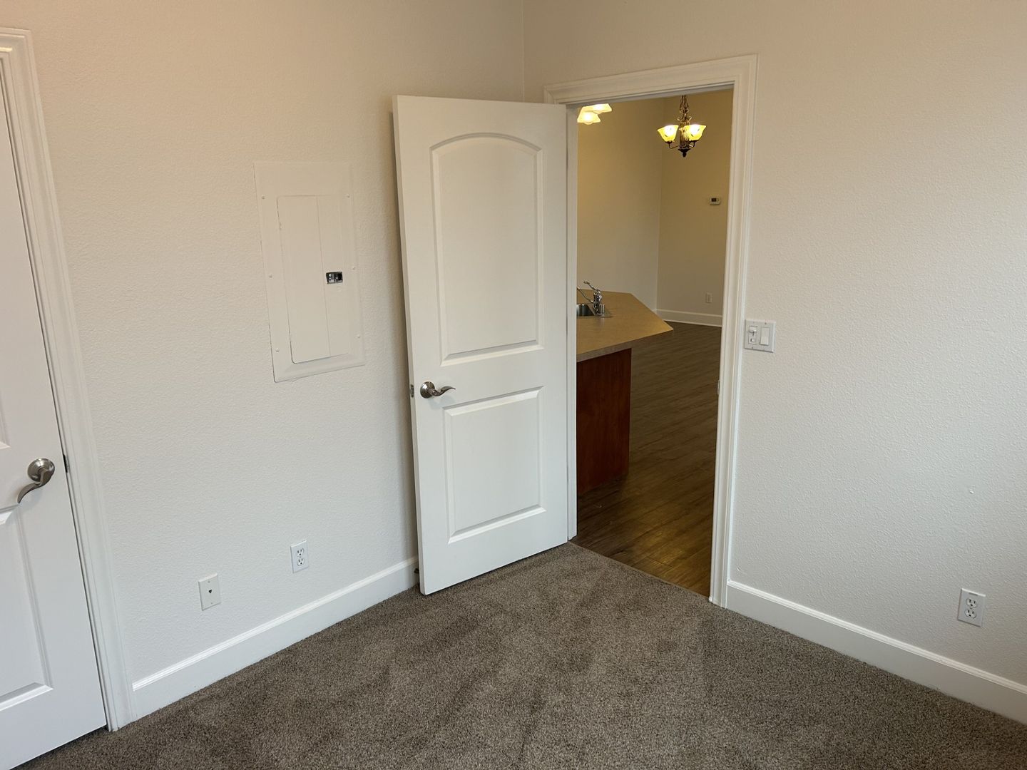 403-405 Gilcrest Ave - Vallejo - California - 2 bed, 1 bath rental property