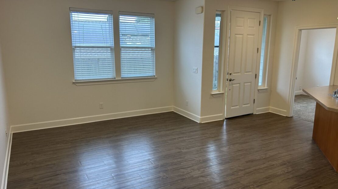 403-405 Gilcrest Ave - Vallejo - California - 2 bed, 1 bath rental property