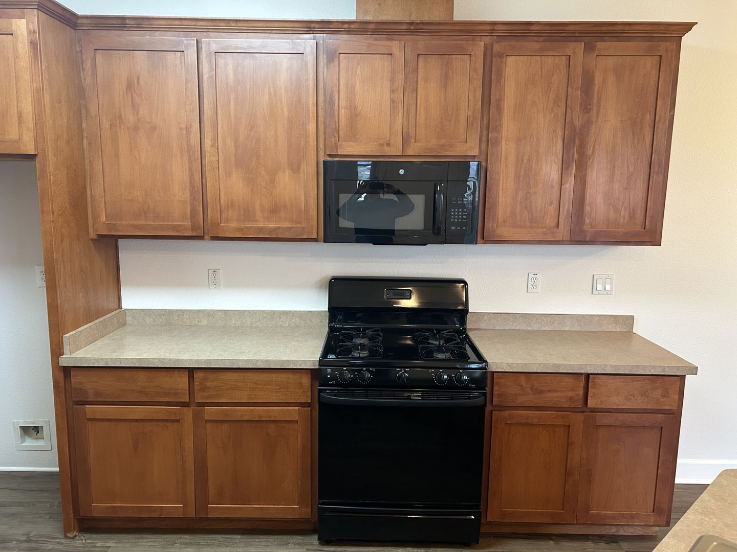 403-405 Gilcrest Ave - Vallejo - California - 2 bed, 1 bath rental property