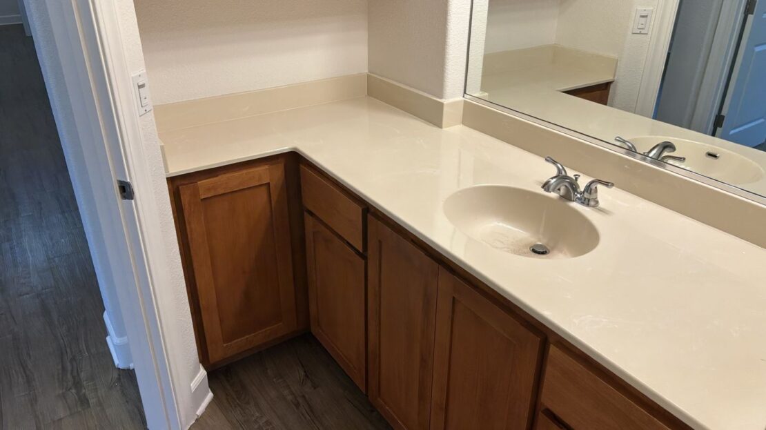 403-405 Gilcrest Ave - Vallejo - California - 2 bed, 1 bath rental property