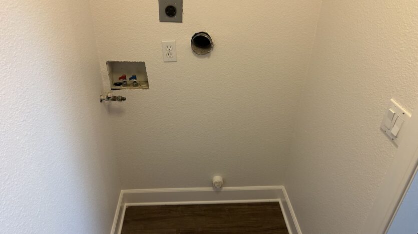 403-405 Gilcrest Ave - Vallejo - California - 2 bed, 1 bath rental property