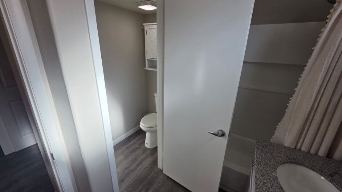 4160 Overbrook Dr - Las Vegas - Nevada - 3 bed, 2 bath rental property